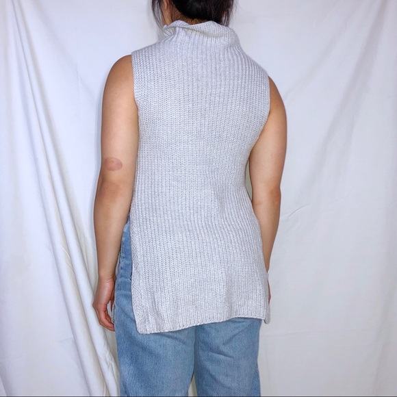 Wilfred Sleeveless Gray Wool Sweater XXS Like New - Picture 4 of 8